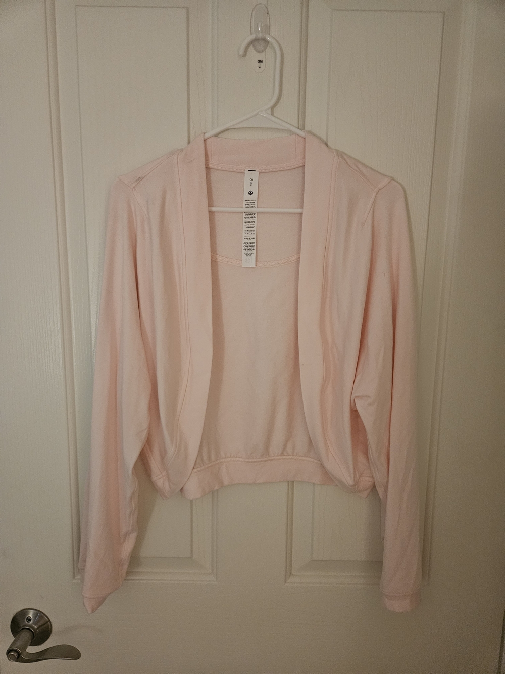 Lulu Lemon Lighy Pink Shrug